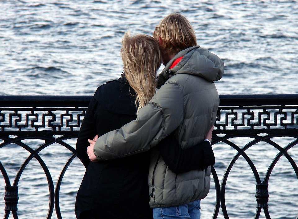 Love Side Effects : 4 Side effects of loving a person